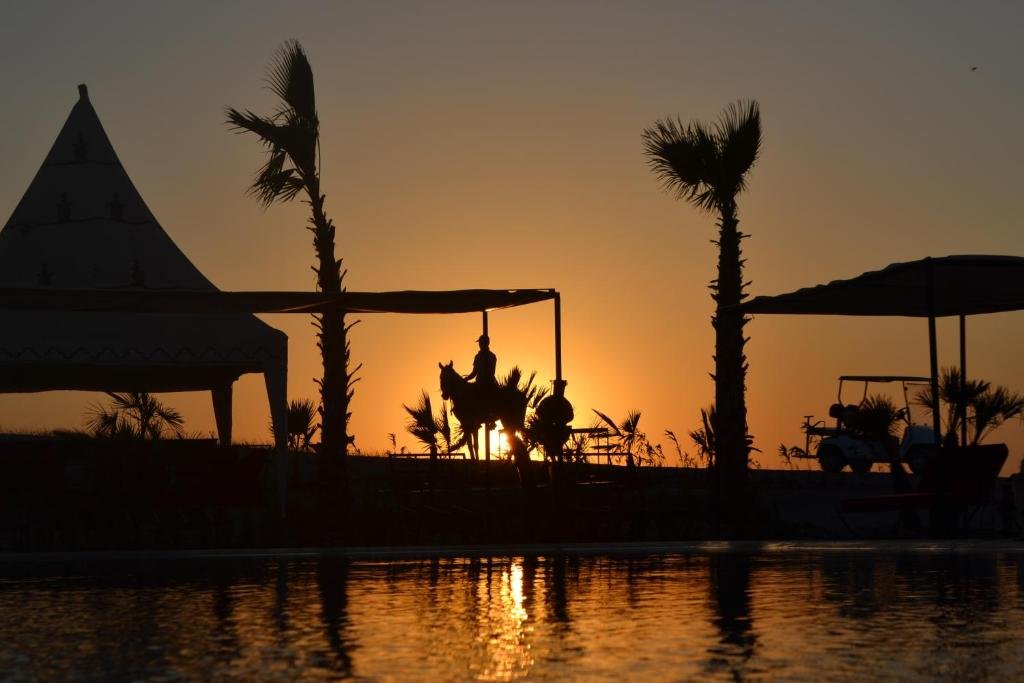 Sunset or Sunrise Viewing agafay desert camp marrakech